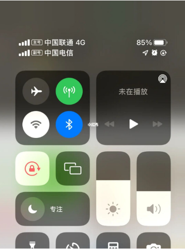 黔南苹果手机维修分享iPhone双卡信号解决办法 