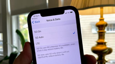 黔南苹果手机维修分享iPhone 12如何打开或关闭5G网络 
