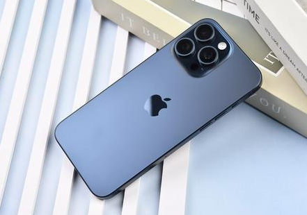 黔南苹果维修点分享iPhone 15 Pro Max屏幕更换全新实操风险 